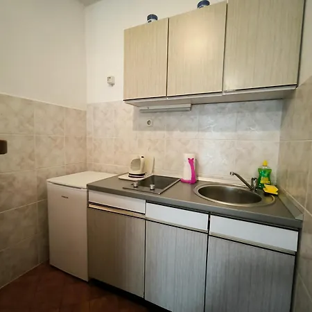 Marina Apartment *