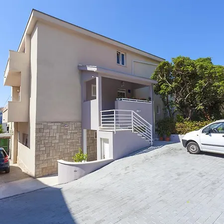 Apartment Marina Makarska